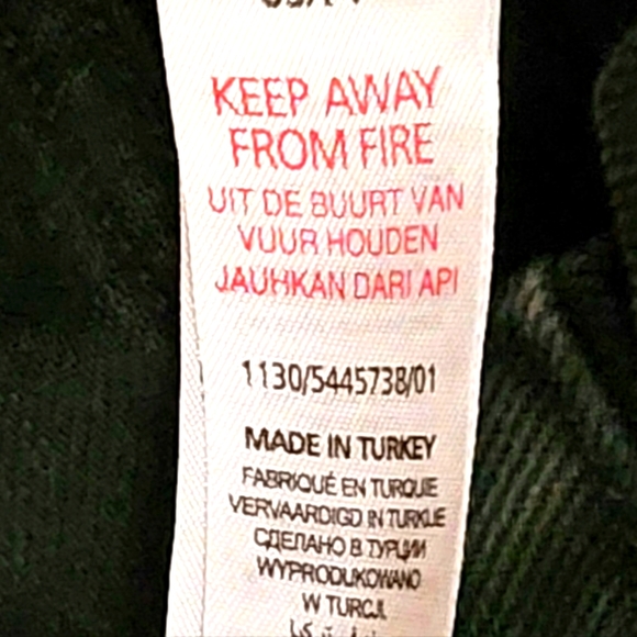 NWT New Look Black Embroidered Denim Mini Skirt Size 4 - Picture 12 of 13